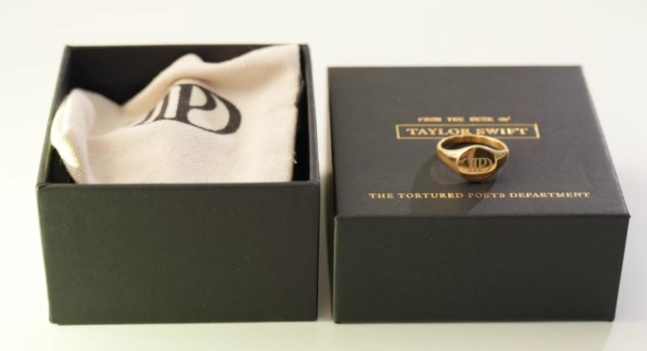 Taylor Swift - TTPD Official Gold Signet Ring, NM Size US6