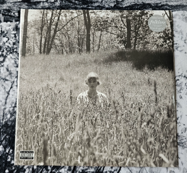 Taylor Swift – Folklore Running Like Water Blue Vinyl 2LP European Edition