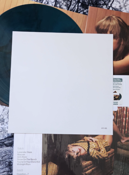 Taylor Swift – Midnights Jade Green Edition with Hand-Signed Photo Insert LP