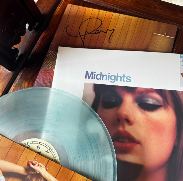 Taylor Swift – Midnights / Midnight Blue Signed Edition + LP