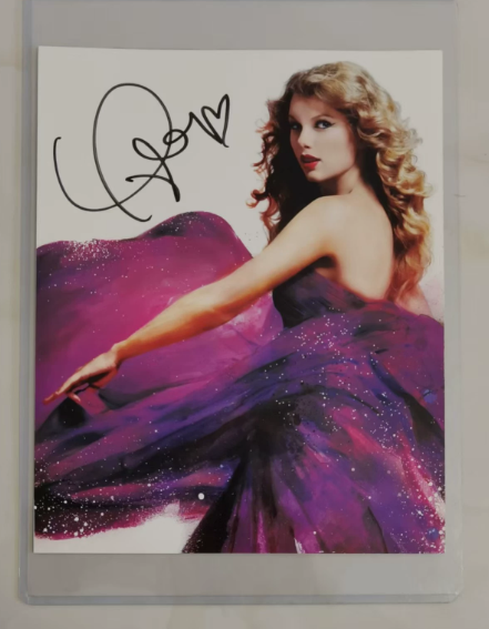 Taylor Swift – Speak Now / Signed Poster + Loft Edition