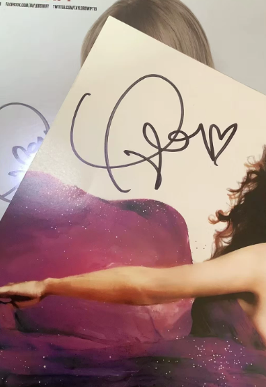 Taylor Swift – Speak Now / Signed Poster + Loft Edition