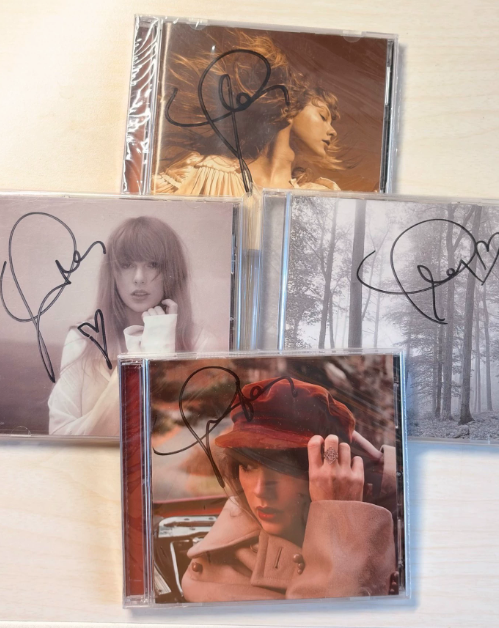 Taylor Swift – Signed CD Collection Bundle + 4 Albums