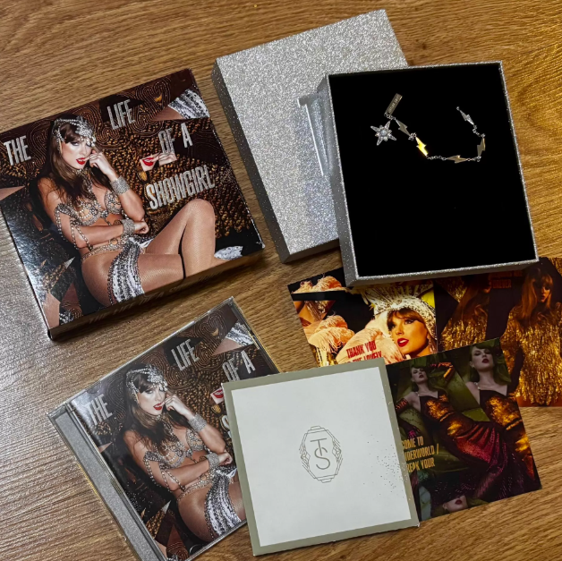 Taylor Swift – The Life Of A Showgirl Deluxe Box Set CD