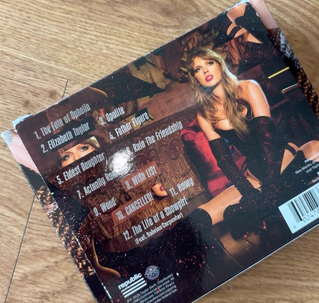 Taylor Swift – The Life Of A Showgirl Deluxe Box Set CD