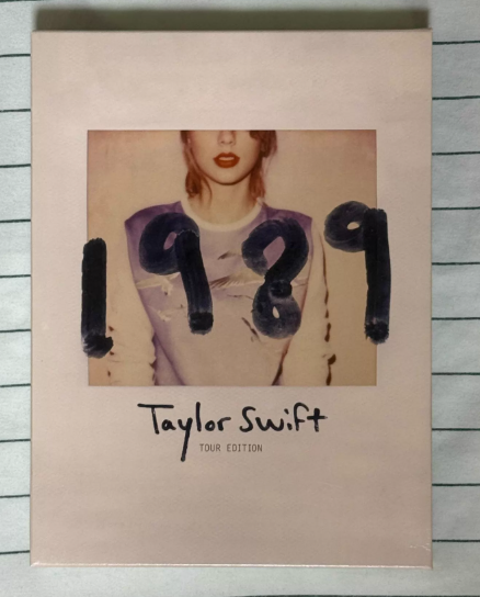 Taylor Swift – 1989 World Tour Edition Japan CD Box Set