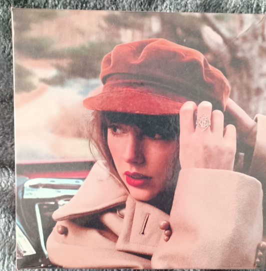 Taylor Swift – Red Capital One Sweepstakes Puzzle