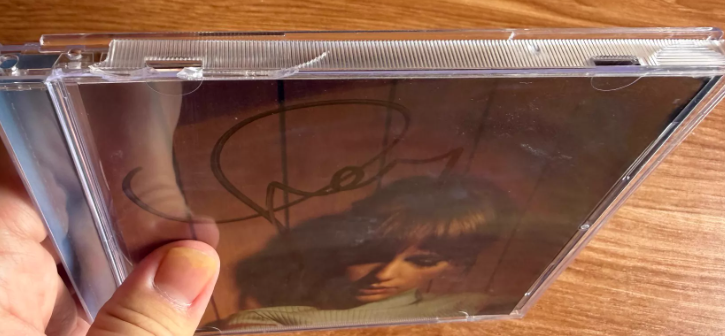 Taylor Swift – Midnights Signed Edition CD
