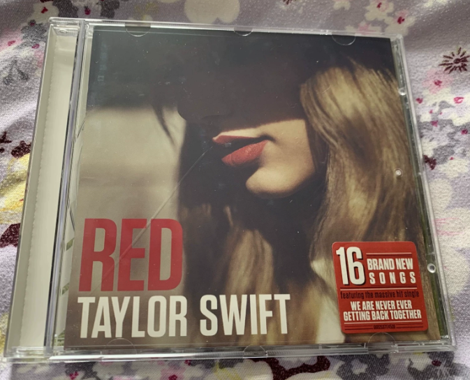 Taylor Swift – Red Limited Signed CD