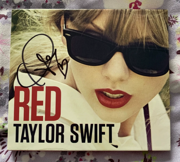 Taylor Swift – Red Limited Signed CD