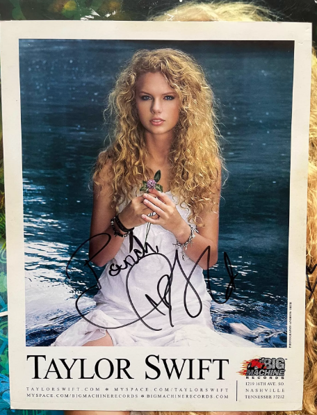 Taylor Swift – Taylor Swift RSD Blue Vinyl 2LP + Signed Mini Poster Bundle