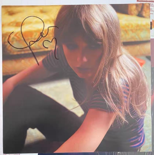 Taylor Swift – Midnights Mahogany Edition Signed Photo Card