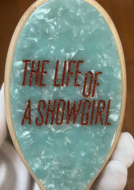 Taylor Swift – The Life of a Showgirl Cushion Hairbrush