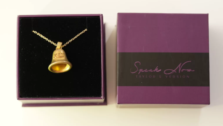 Taylor Swift – Speak Now (Taylor’s Version) Bell Pendant Necklace