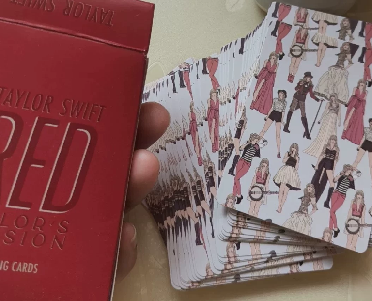 Taylor Swift – Red (Taylor’s Version) Playing Cards