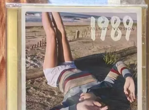 Taylor Swift – 1989 (Taylor’s Version) US 4-Edition CD Set