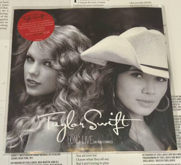 Taylor Swift feat. Paula Fernandes – Long Live Brazilian Promo CD