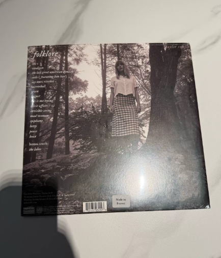 Taylor Swift – Folklore "In The Trees" French Translucent Green Vinyl 2LP