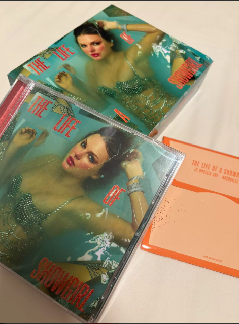 Taylor Swift – The Life of a Showgirl Deluxe CD Box Set