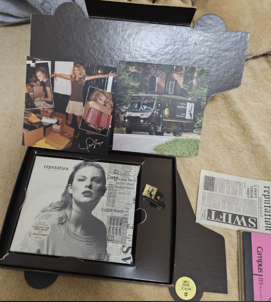 Taylor Swift – reputation UPS Numbered CD Box Set #01409