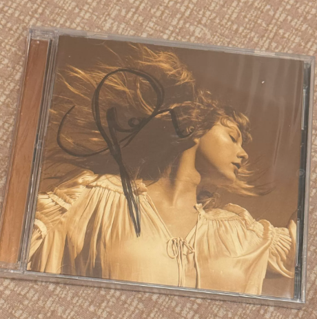 Taylor Swift – Fearless (Taylor’s Version) Signed CD