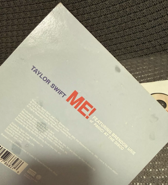 Taylor Swift – ME! Star Cover Black Vinyl 7" Single