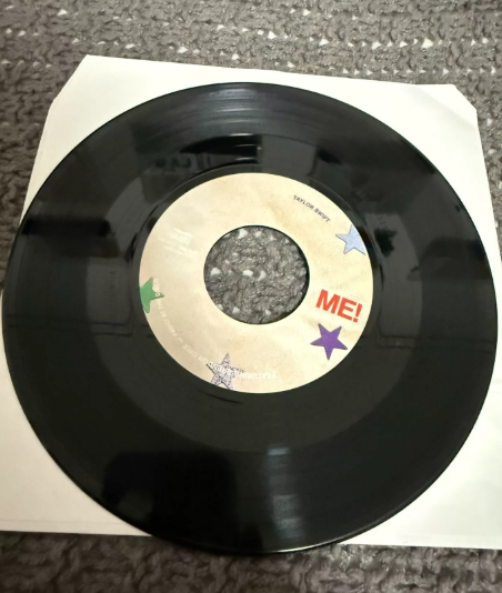 Taylor Swift – ME! Star Cover Black Vinyl 7" Single