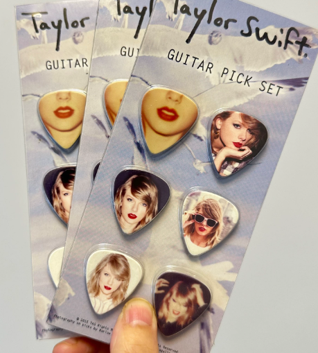 Taylor Swift – 1989 Era Official Guitar Pick Collector Set (6 Pieces)