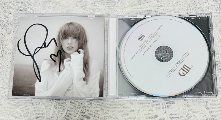 Taylor Swift – The Tortured Poets Department Signed US CD