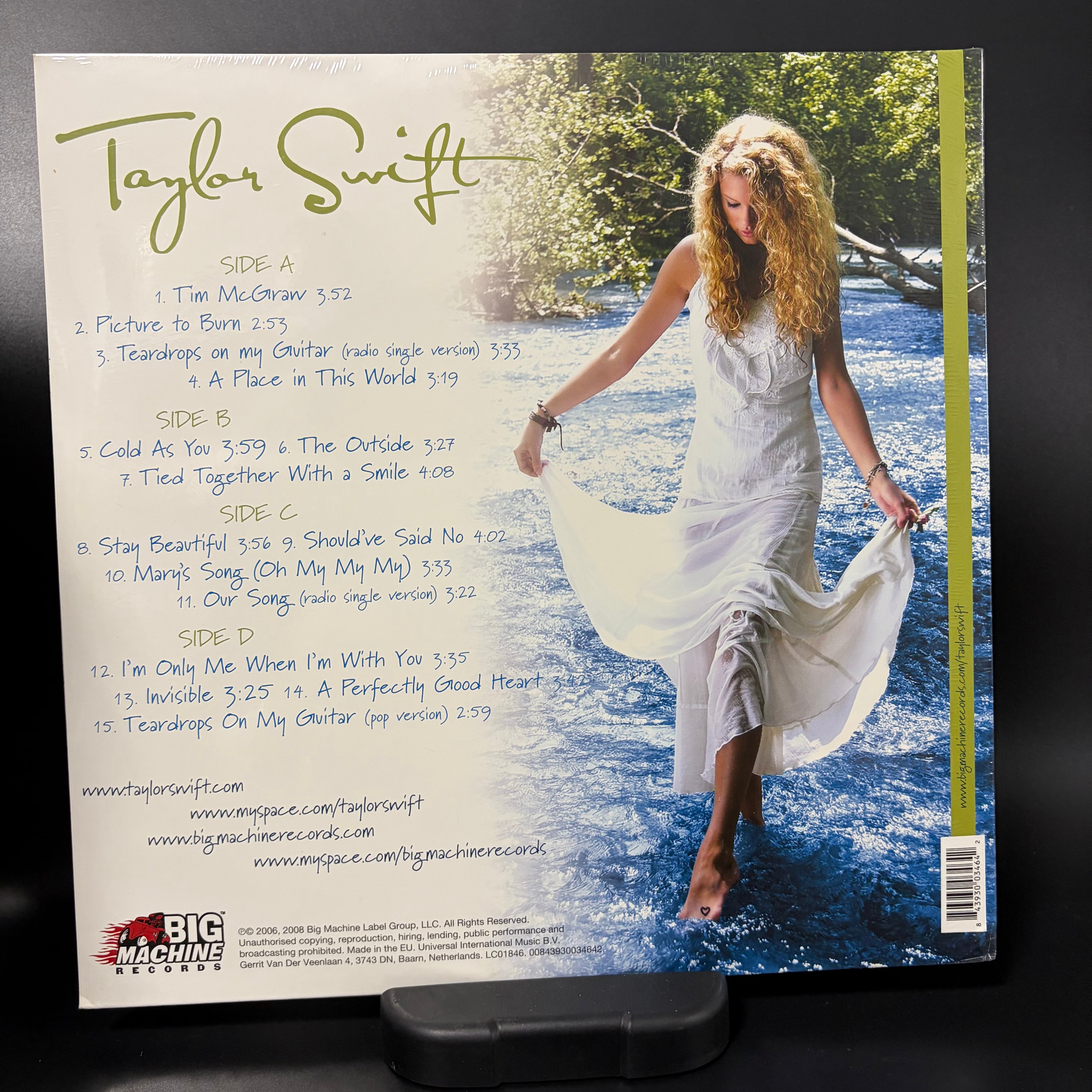 Taylor Swift – Lover Signed CD Deluxe Edition – URVC