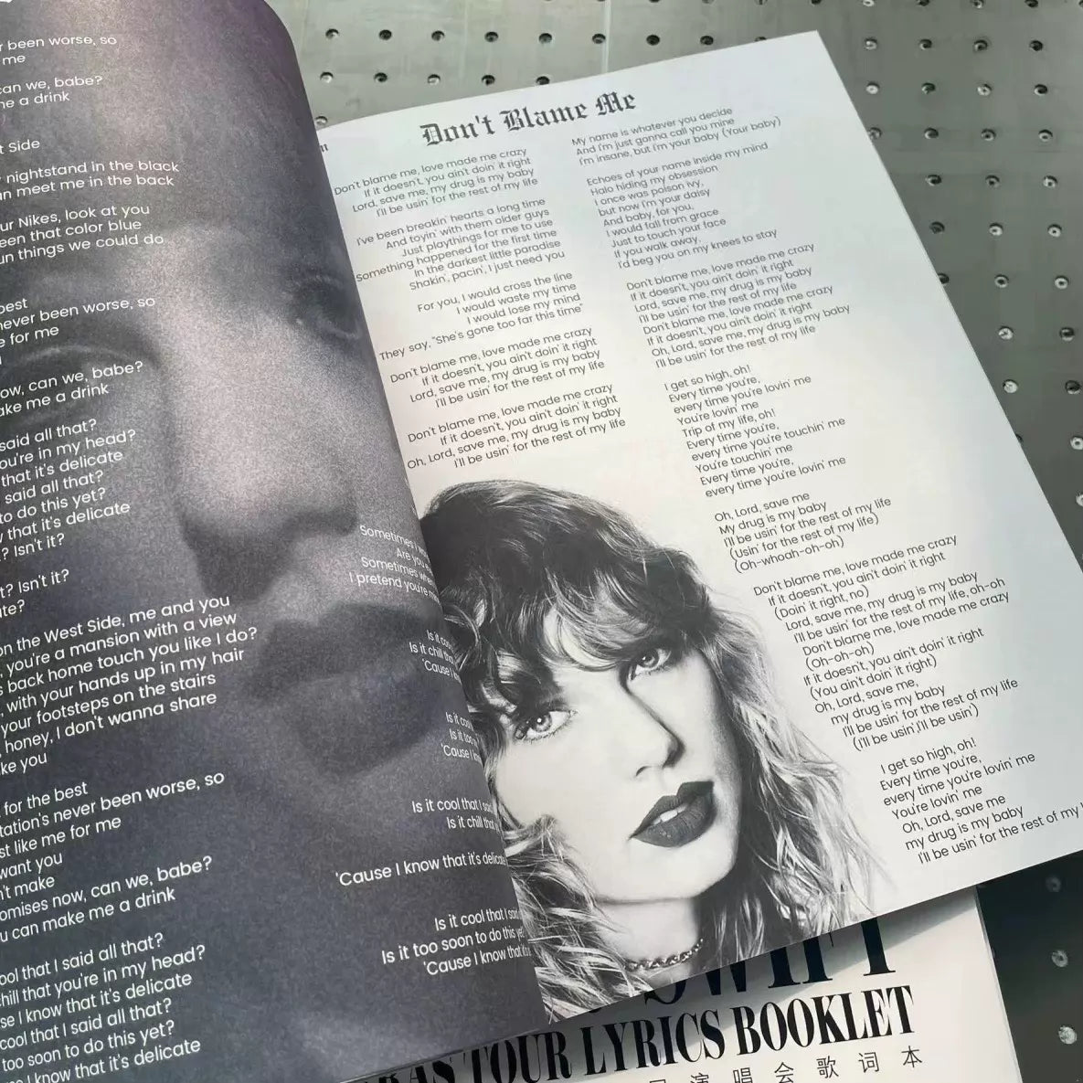 Taylor Swift The Eras Tour Lyrics Booklet – Fan-Made