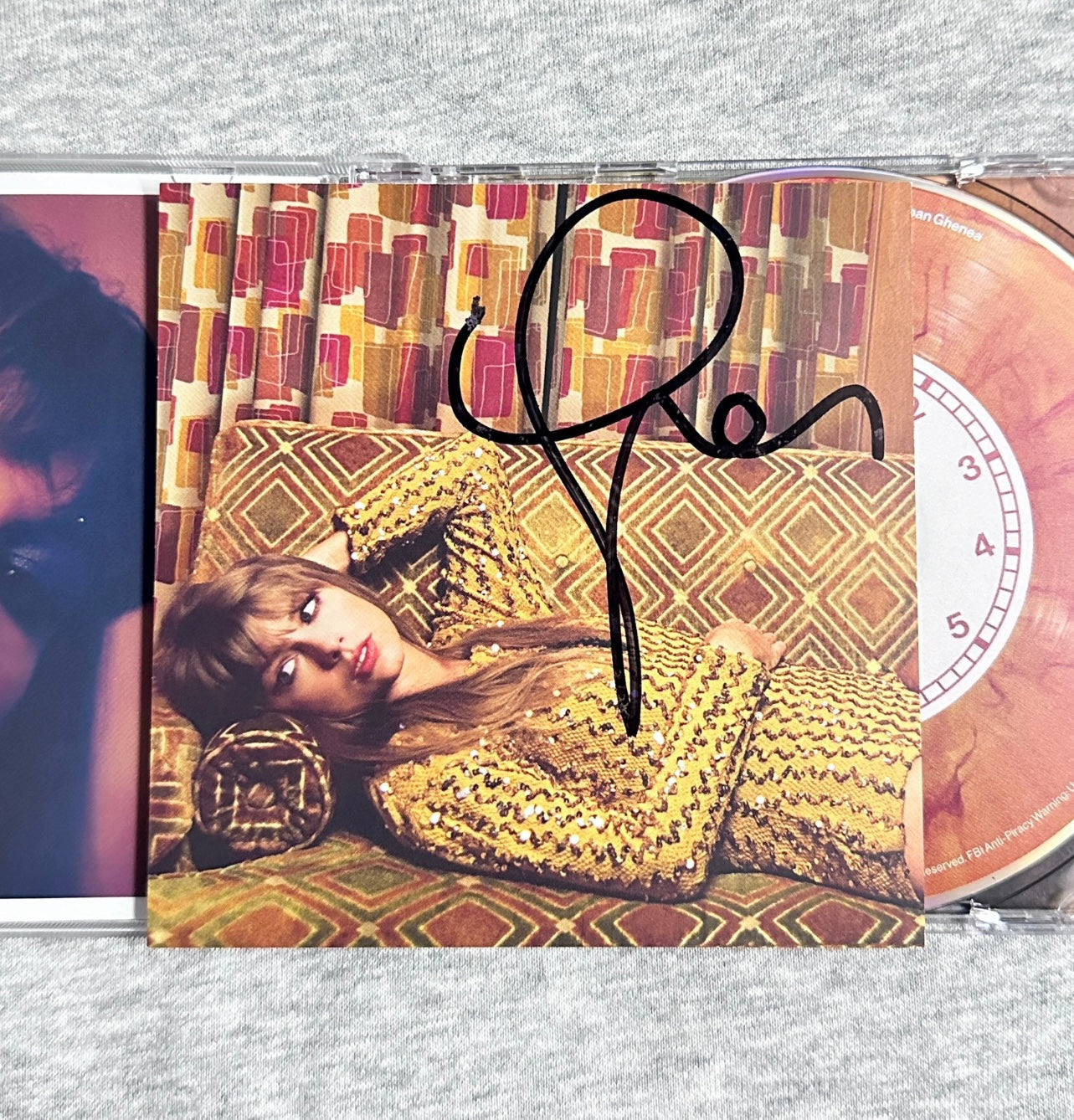 Taylor Swift – Midnights (Blood Moon Edition, Signed CD)