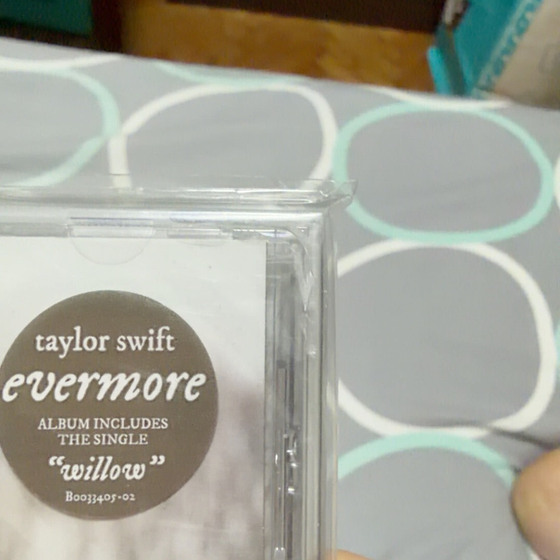 Taylor Swift Evermore Signed CD Autographed Cracked Case Read Desc