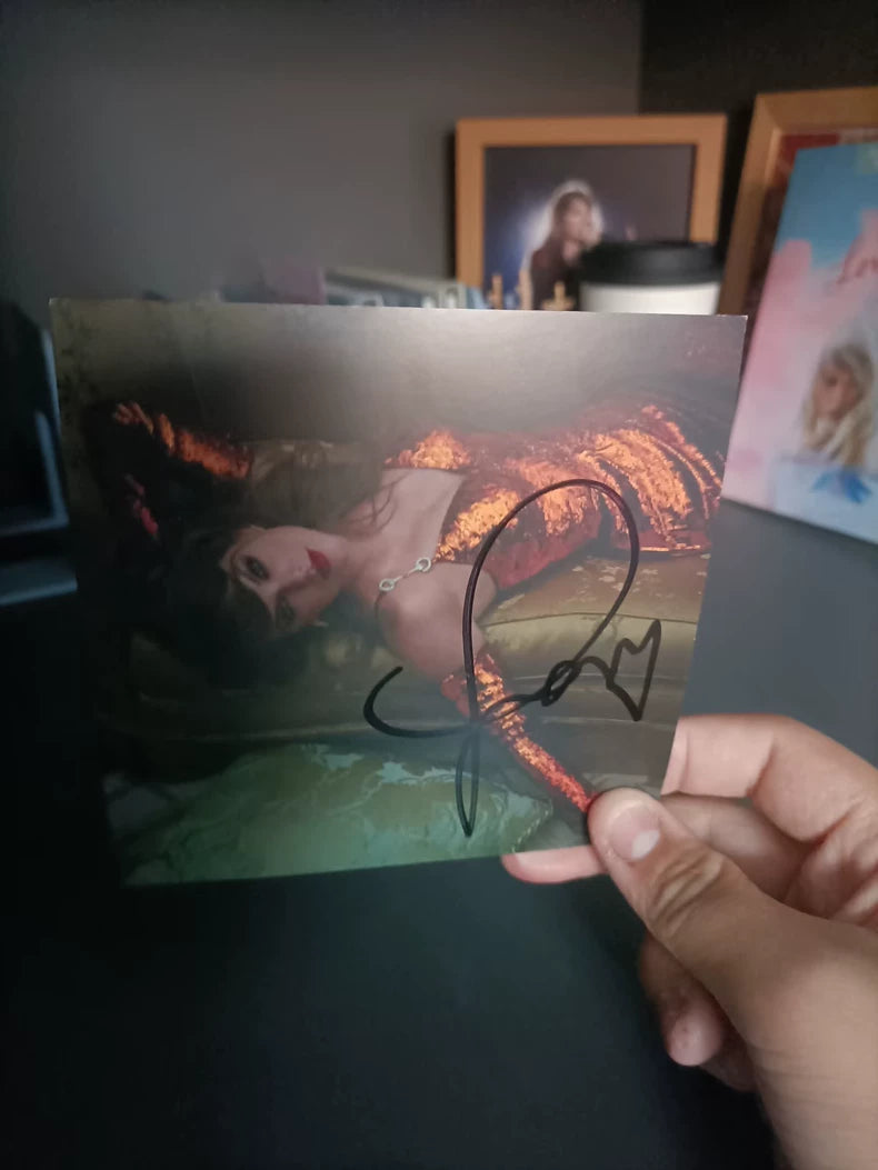 Taylor Swift The Life of a Showgirl Signed CD – Version 2 Art Card (Opened)
