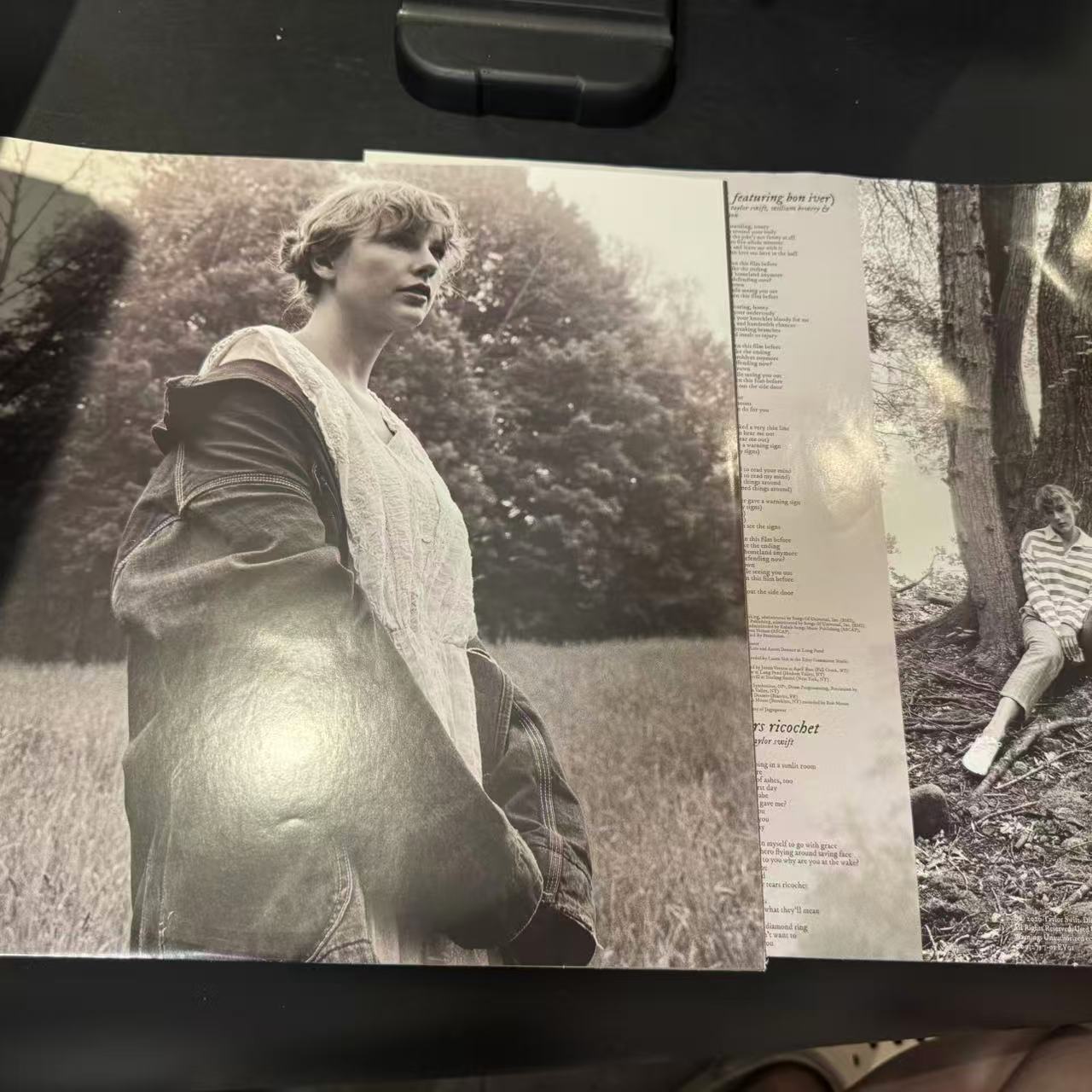 Taylor Swift - Folklore (2xLP, Album, Dlx, Ltd, Azu)(NM/VG+)