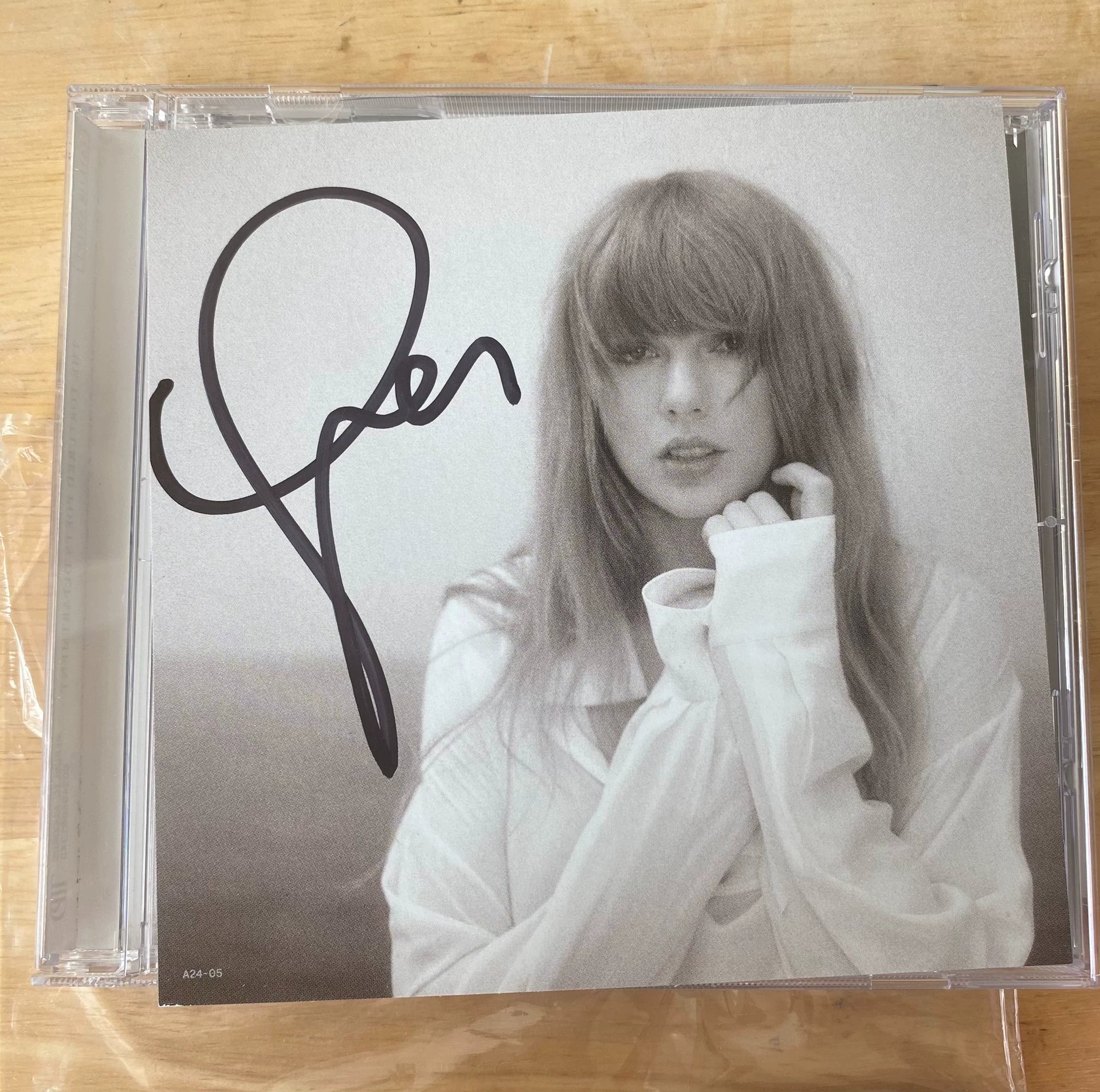 Taylor Swift The Tortured Poets Department US Signed CD with Hard Art Card