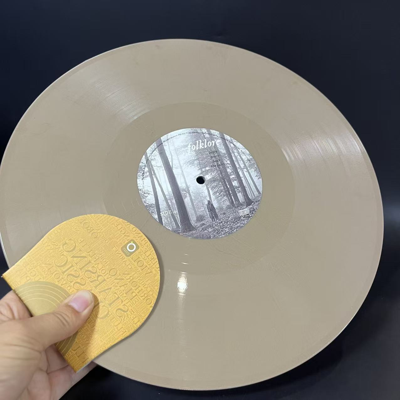 Taylor Swift – Folklore Brown Vinyl 2LP Deluxe Edition