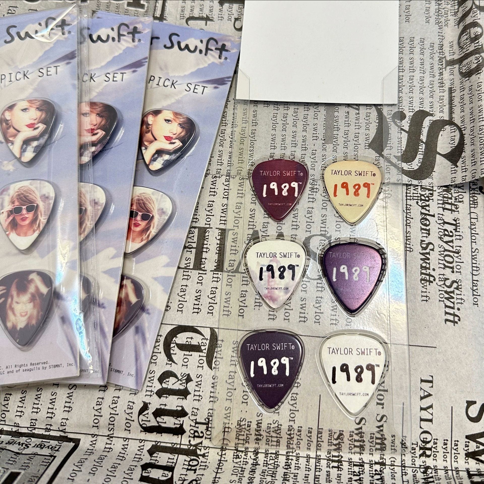 Taylor Swift – 1989 Guitar Pick Set of 6 — Sealed