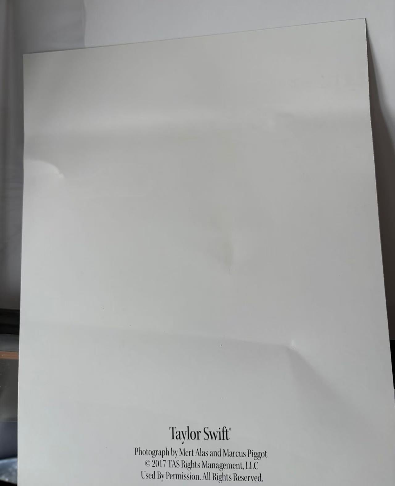 Taylor Swift – Reputation Signed Deluxe Box Set (Complete with Signed Poster)