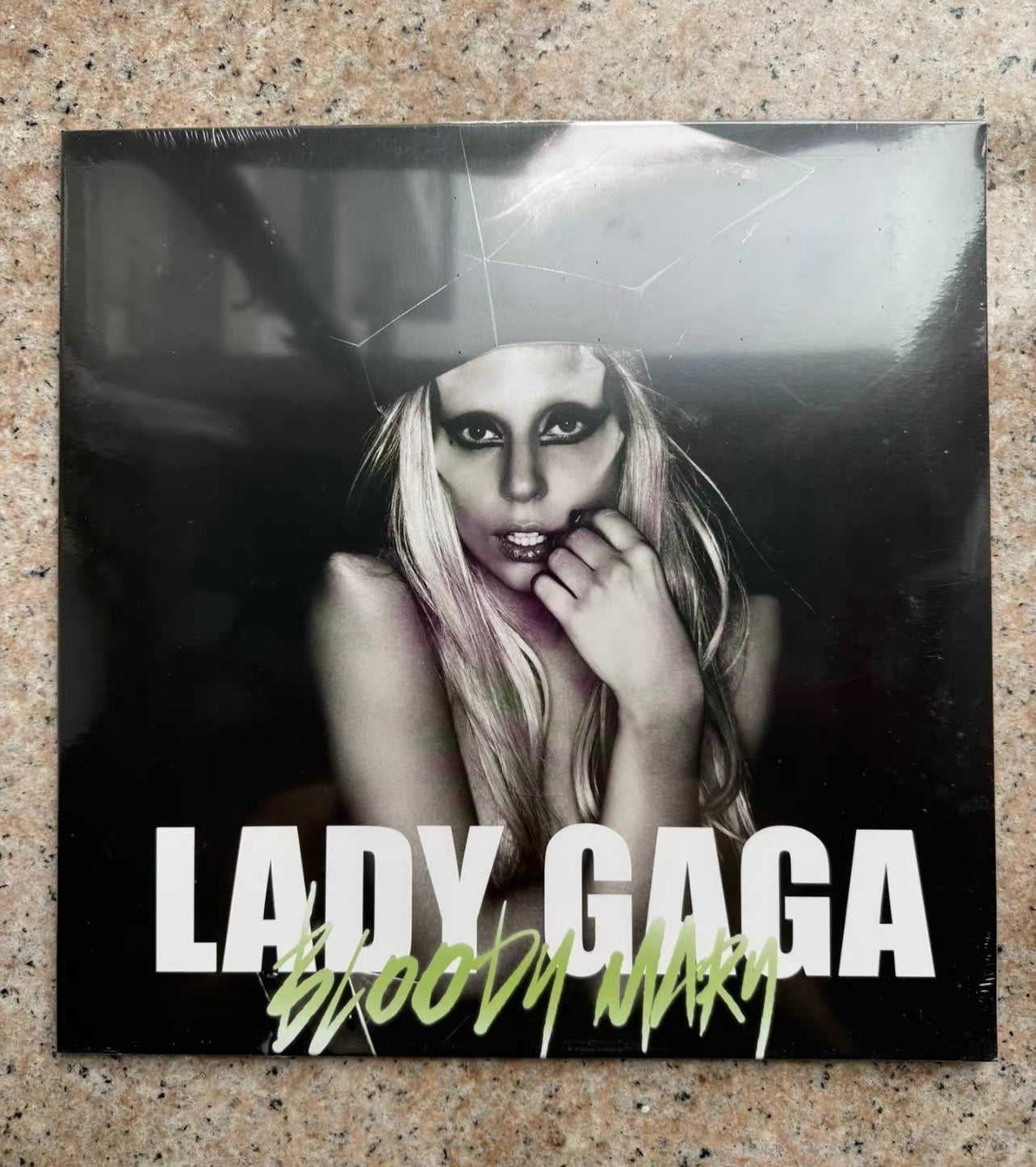 Lady Gaga Bloody Mary 12" glow vinyl (sealed)
