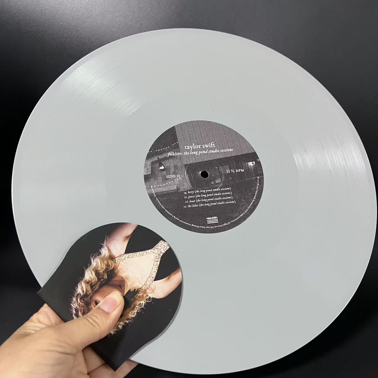Taylor Swift – Folklore: The Long Pond Studio Sessions RSD Grey Vinyl 2LP NM/NM