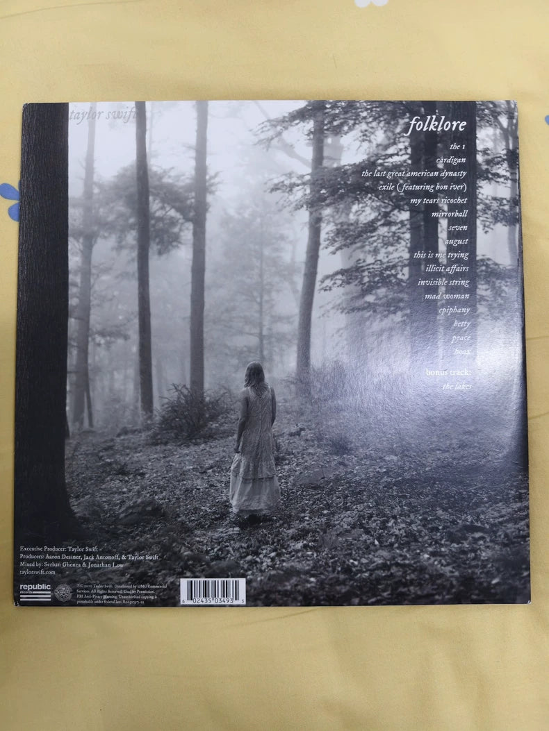 Taylor Swift – folklore Hide-and-Seek / Running Like Water French Translucent Hybrid 2LP