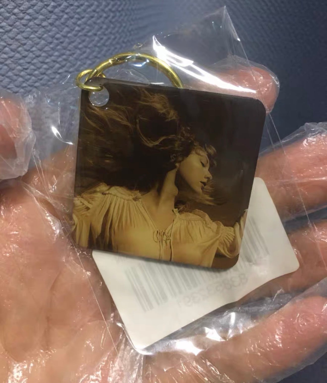 Taylor Swift Fearless Official Gold Keychain - New