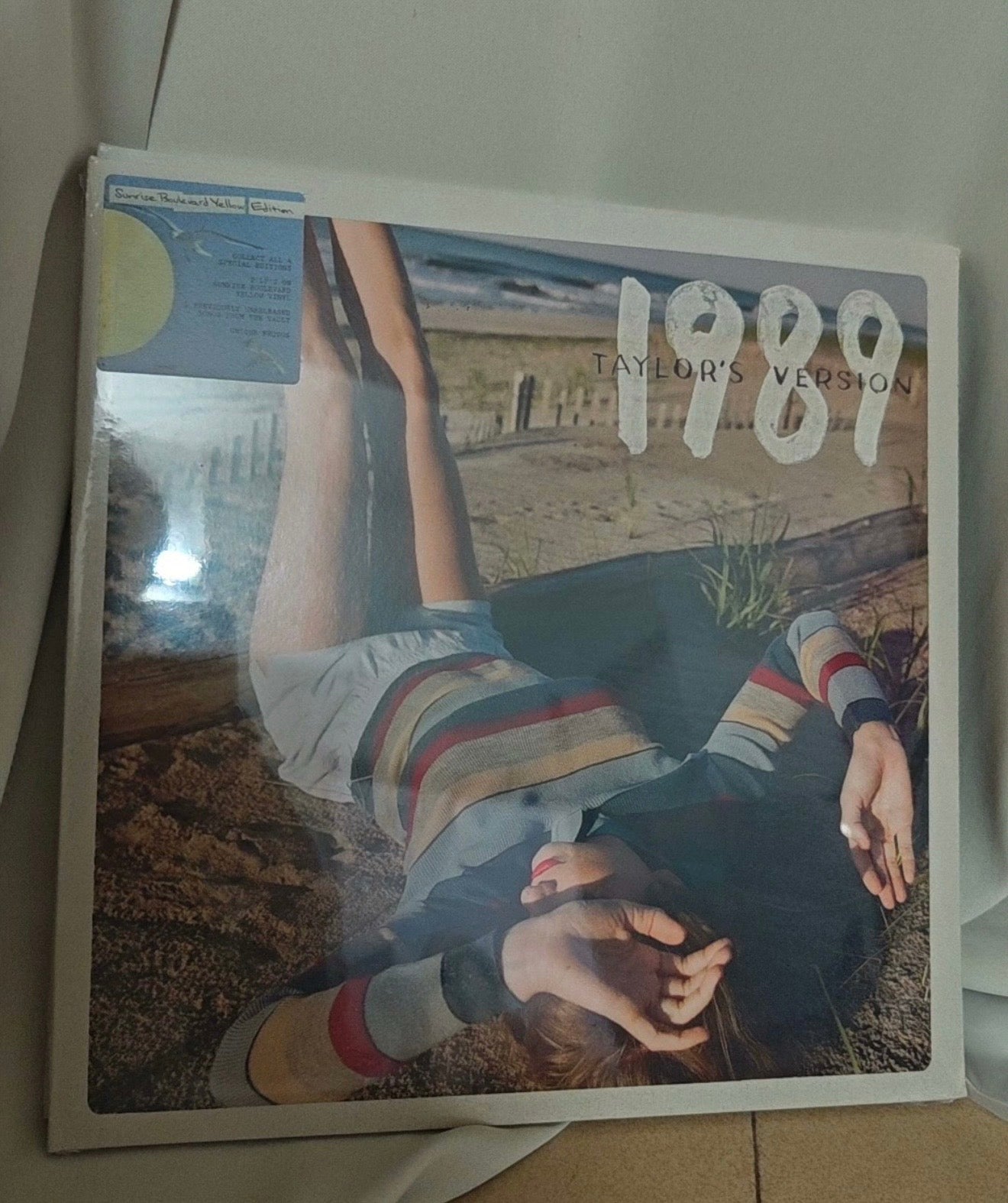 Taylor Swift 1989 (Taylor's Version) US Edition Yellow Vinyl LP Sealed Corner Bump Read Desc