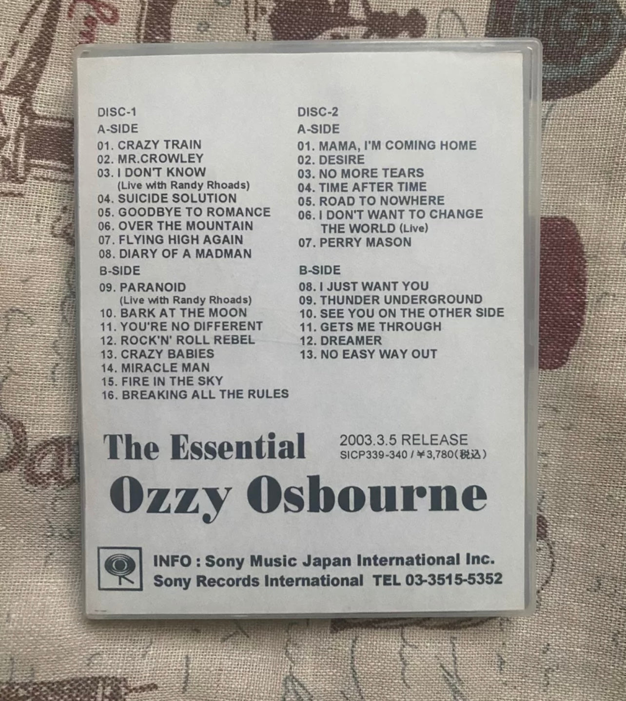 Ozzy Osbourne – The Essential Ozzy Osbourne (2003, Japanese Cassette Set) 奧茲·奧斯本 – 《The Essential Ozzy Osbourne》（2003年，日版磁帶套裝）