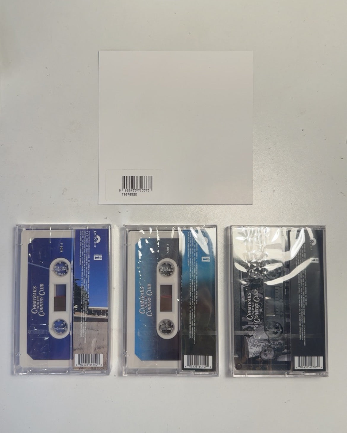 [THIS ONE] Lana Del Rey - Chemtrails Over the Country Club 3 Cassette Tapes + Signed Card, Sealed