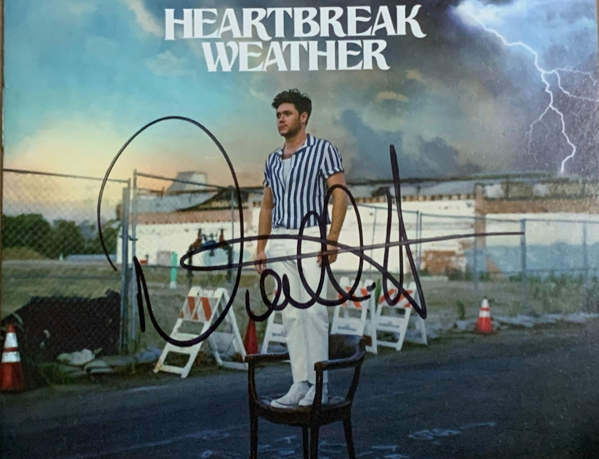 Niall Horan Heartbreak Weather signed lyric book CD opened