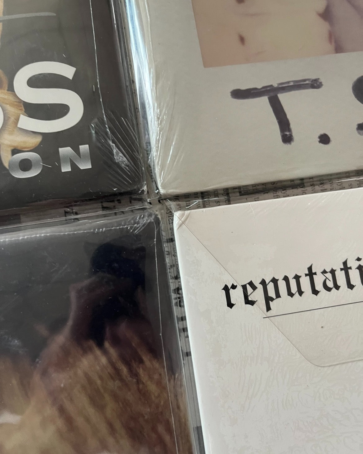 [THIS ONE] Taylor Swift - Complete Colored Vinyl Set (US Versions)