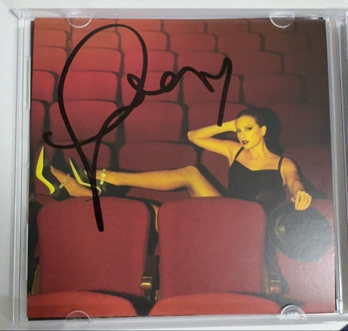 Taylor Swift The Life of a Showgirl Signed CD Edition 4 Autographed Heart Signature