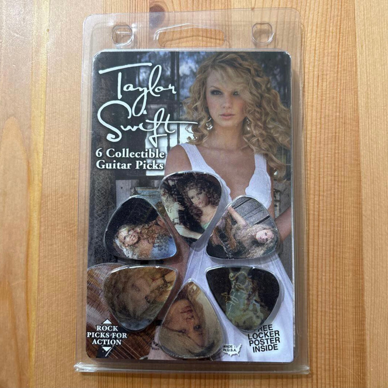 Taylor Swift Official Guitar Picks Set of 6 Collectible Sealed